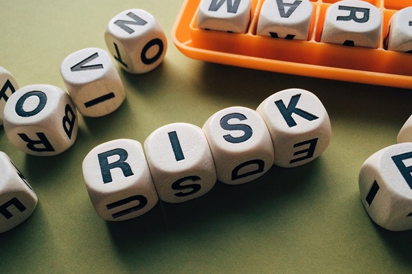 Mitigating Risks in Asset Management Through Expert Consulting